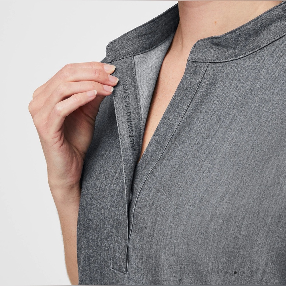 Figs Women's Short-Sleeve Gray Tunic Top - Picture 3 of 8